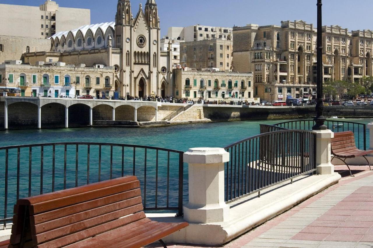 Idyllic Apartment Steps From The Promenade Σλιέμα Εξωτερικό φωτογραφία
